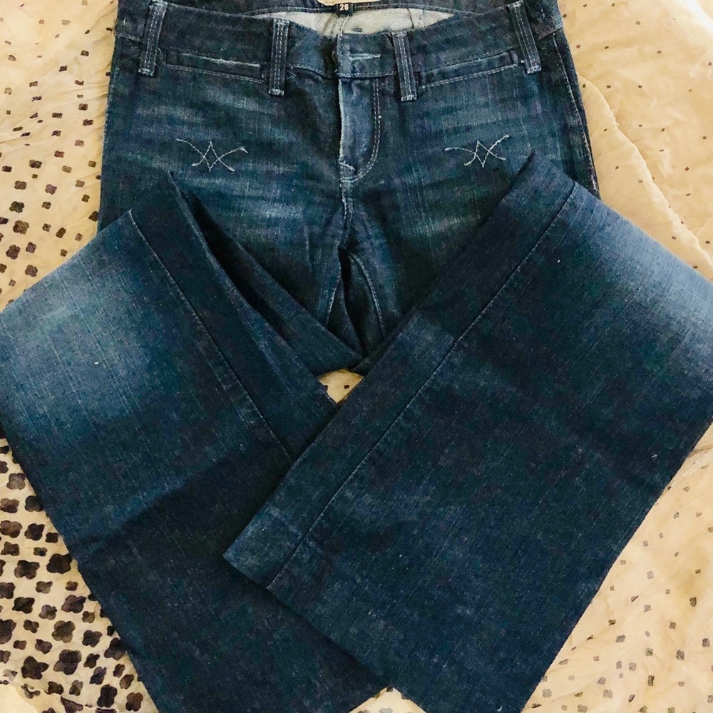 J & Company Hollywood Wide Leg. Size 26 low cut
